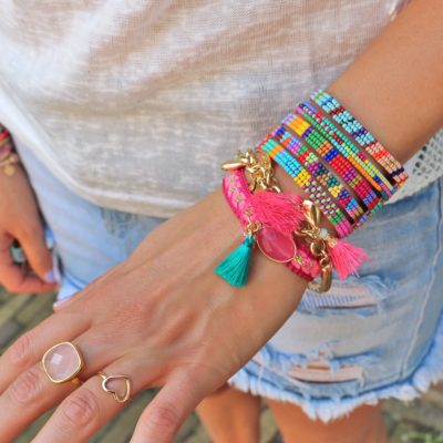 Farbenfrohes Armband